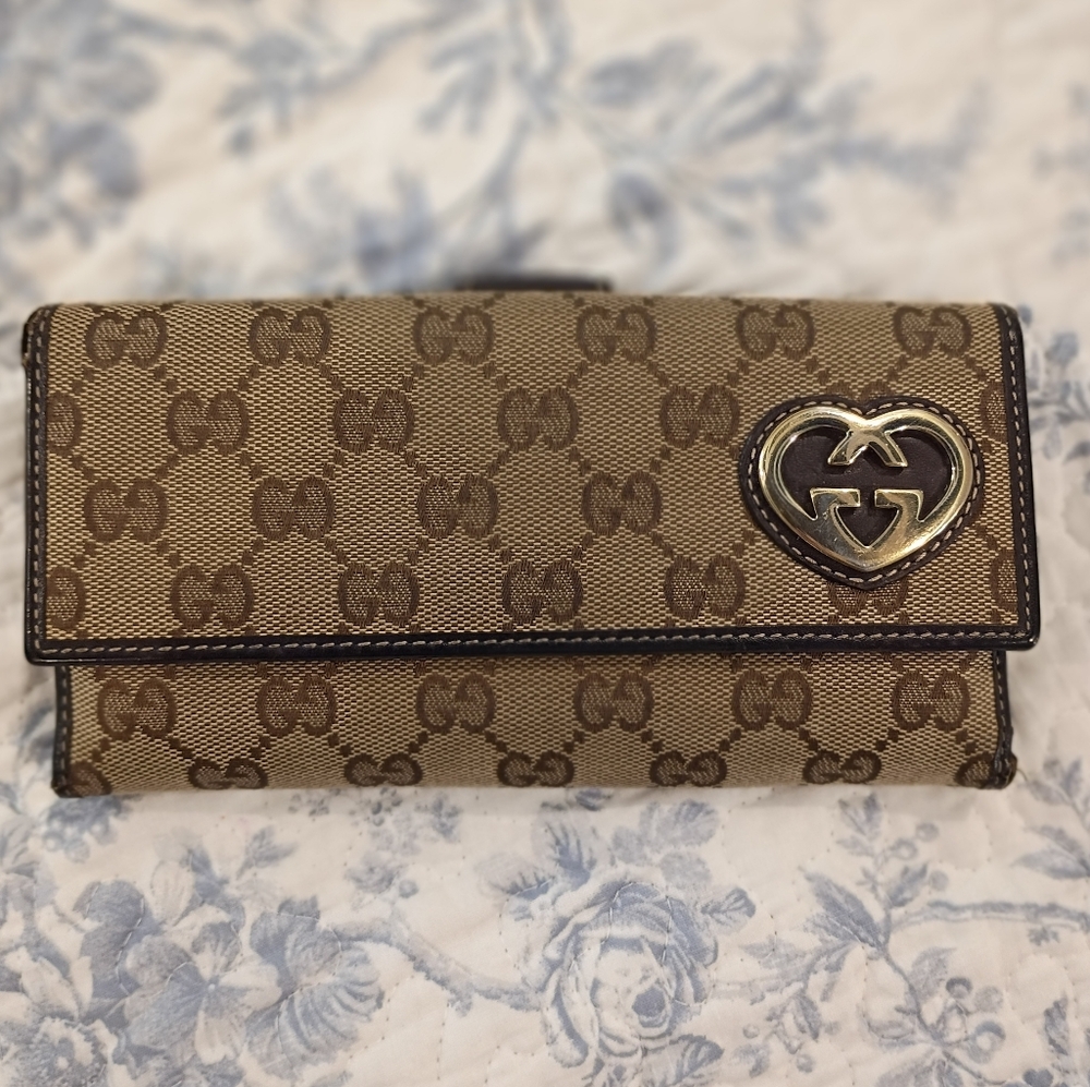 Gucci GG Brown Canvas Monogram Continental Wallet with Heart Logo